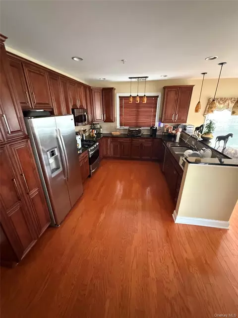 145 Regency Dr, Fishkill, NY 12524 photo 12