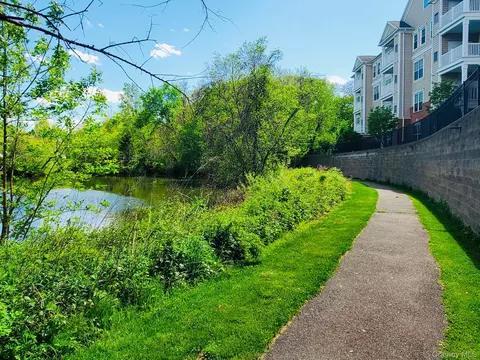 145 Regency Dr, Fishkill, NY 12524 photo 45
