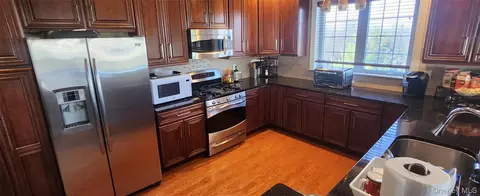 145 Regency Dr, Fishkill, NY 12524 photo 13