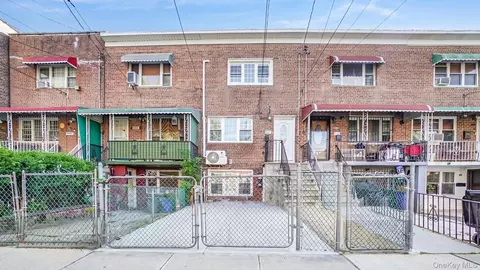 3343 Mickle Ave, New York, NY 10469