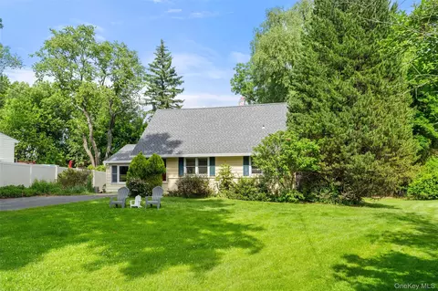 3 Jennifer Ln, Greenburgh, NY 10530