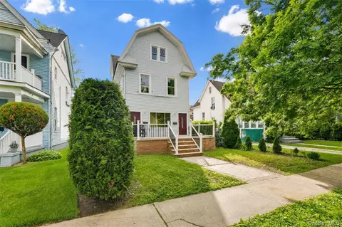 85-36 112th St, Richmond Hill, NY 11418