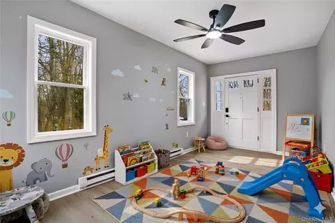 Entry Way - 517 E Mountain Rd N #515-517, Philipstown, NY 10516 photo 2 of 2
