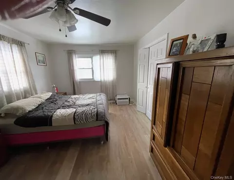 Bedroom - 2150-2152 Avenue B, Schenectady, NY 12308 photo 2 of 3