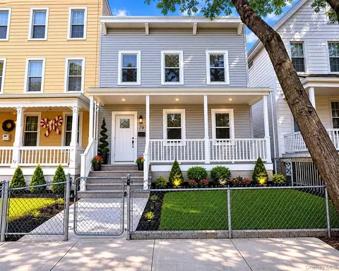 79 Taft Ave, Staten Island, NY 10301