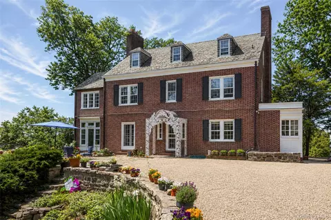 11 Aka 13 Cedar Ln, Yonkers, NY 10708