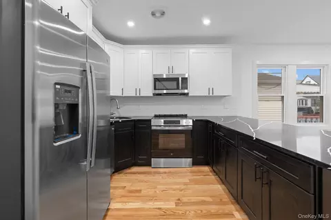 132-05 109th Ave, New York, NY 11420