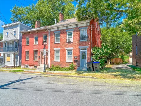 161 Union St, Poughkeepsie, NY 12601