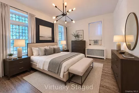 4 Maple Dr #1D, North Hempstead, NY 11021