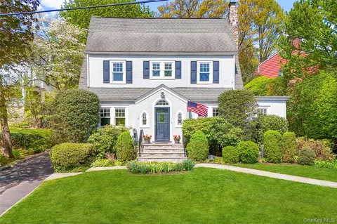 12 Parkway St, Larchmont, NY 10538