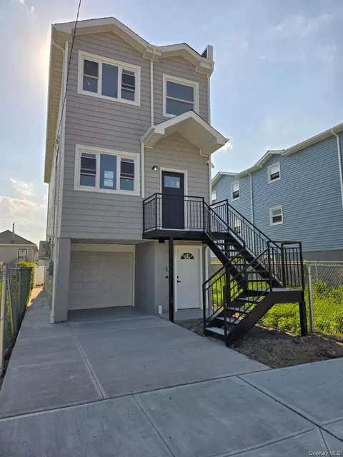 445 Beach 45th St, Far Rockaway, NY 11691