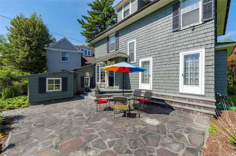 Exterior - 21 Barnard Ave, Poughkeepsie, NY 12601 photo 4 of 10