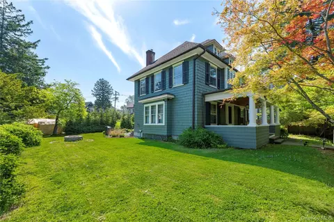 Exterior - 21 Barnard Ave, Poughkeepsie, NY 12601 photo 7 of 10