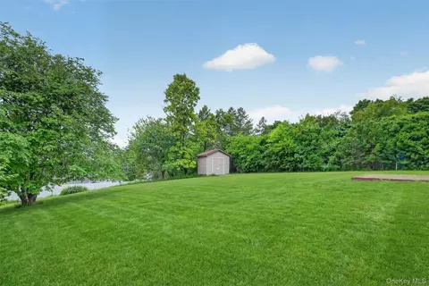 Exterior - 1 Rockledge Rd, Poughkeepsie, NY 12601 photo 6 of 6