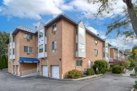 300 Livingston Ave #2A, Mamaroneck, NY 10543