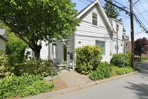 116 Carpenter Ave, Mount Kisco, NY 10549