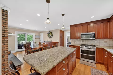 Kitchen - 8 Mountain Brook Rd, Cornwall, NY 12518 photo 1 of 2