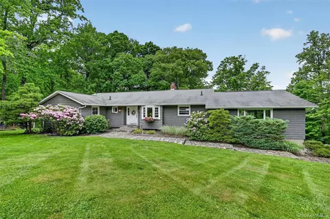 Exterior - 8 Mountain Brook Rd, Cornwall, NY 12518 photo 10 of 11