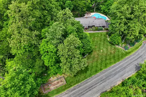 Exterior - 8 Mountain Brook Rd, Cornwall, NY 12518 photo 7 of 11