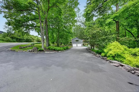 Exterior - 8 Mountain Brook Rd, Cornwall, NY 12518 photo 9 of 11