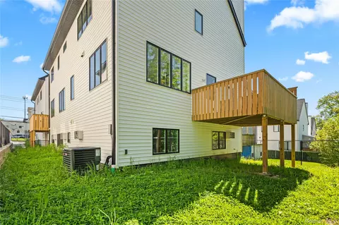 Exterior - 37 Ewing Ave #202, Ramapo, NY 10977 photo 2 of 3