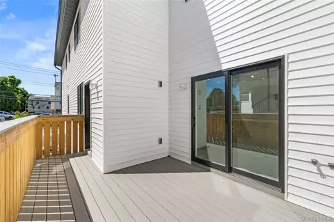 Exterior - 37 Ewing Ave #202, Ramapo, NY 10977 photo 3 of 3