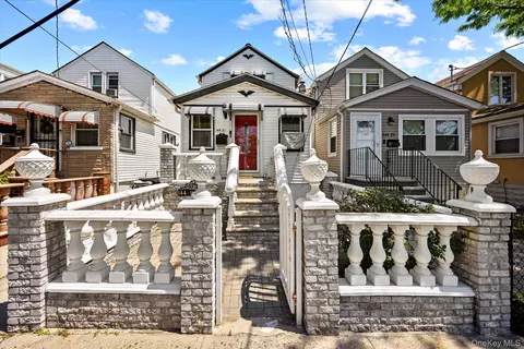 14421 166th St, Jamaica, NY 11434