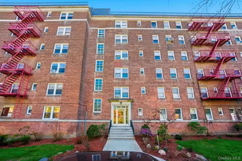 5444 Arlington Ave #G 44, New York, NY 10471