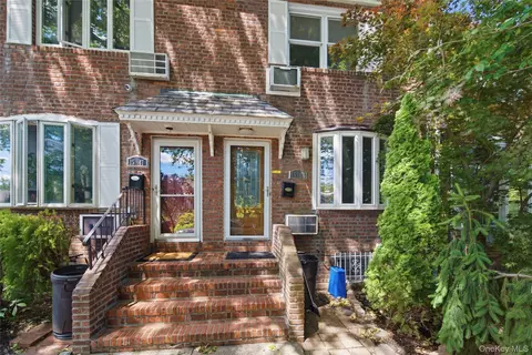 157-49 9th Ave, New York, NY 11357