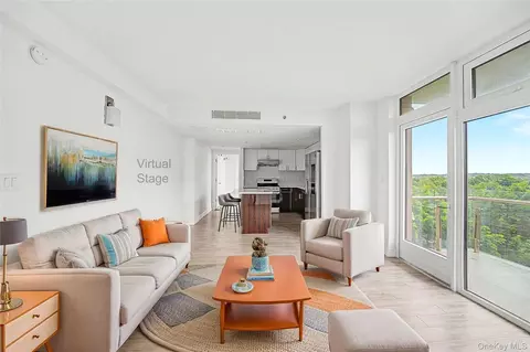 65-18 Austin Sts #7H, Rego Park, NY 11374