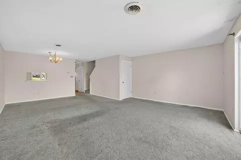 Living - 116 Fields Ln, Peekskill, NY 10566 photo 3 of 6