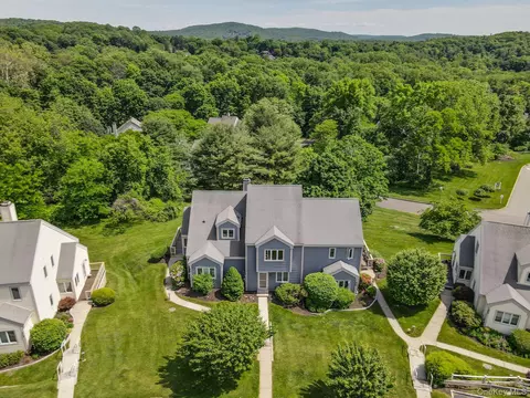 View/Area - 116 Fields Ln, Peekskill, NY 10566 photo 1 of 1