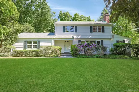 100 Devoe Rd, New Castle, NY 10514