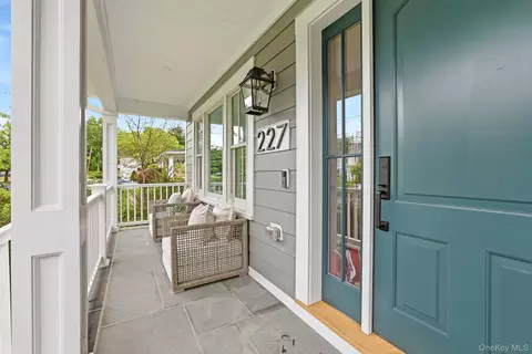 Exterior - 227 Central Ave, Rye, NY 10580 photo 2 of 5