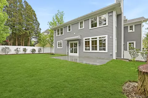 Exterior - 227 Central Ave, Rye, NY 10580 photo 3 of 5