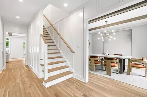 Entry Way - 227 Central Ave, Rye, NY 10580 photo 2 of 3