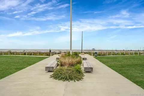 View/Area - 374 Rider Ave, Patchogue, NY 11772 photo 1 of 3