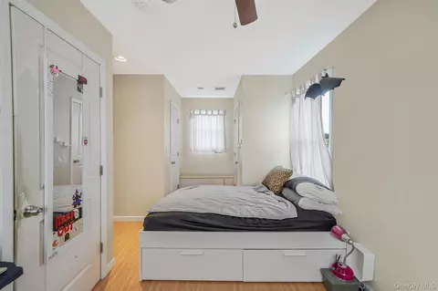 Bedroom - 374 Rider Ave, Patchogue, NY 11772 photo 3 of 4