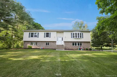 9 Evan Rd, Dover, NY 12522