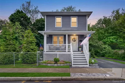 18 Ellis Ave, Newburgh, NY 12550
