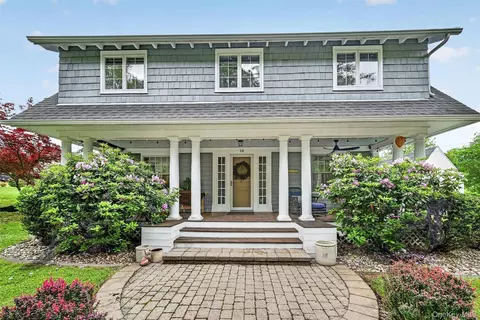 18 Mountain Rd, Cornwall On Hudson, NY 12520