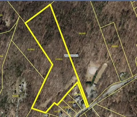 382 Cedar Hill Rd, Wappinger, NY 12524