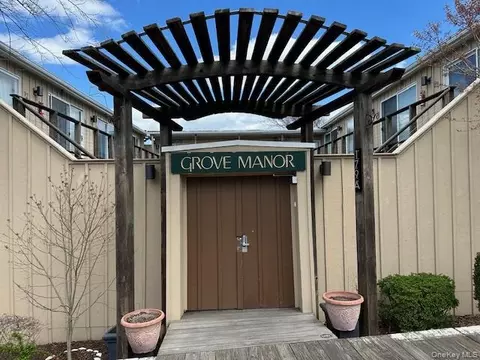 179 Ocean Walk # A, Sayville, NY 11782