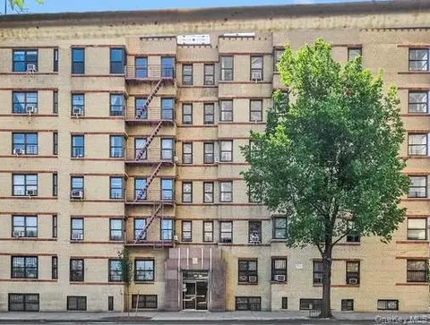 860 Grand #7M, New York, NY 10451