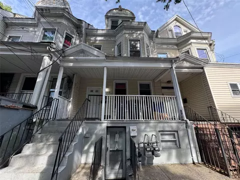 2263 Ryer Ave, New York, NY 10457