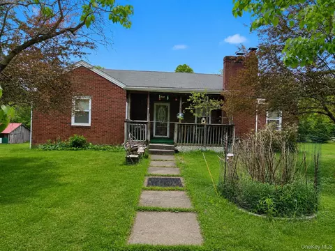 125 Zimmerman Rd, Fallsburg, NY 12733