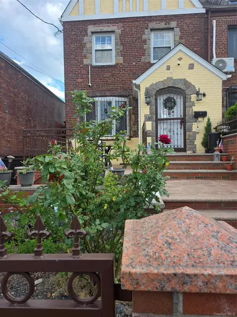 1701 Moreland Ave, Baltimore, MD 21216
