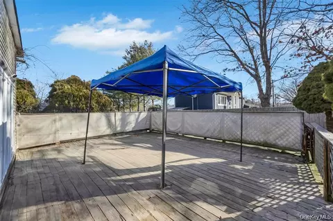Exterior - 79 Traction Blvd # C, Patchogue, NY 11772 photo 6 of 6