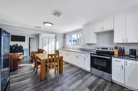 Other - 79 Traction Blvd # C, Patchogue, NY 11772 photo 9 of 12