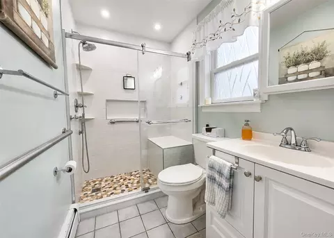 Bath - 228 Hampton Ave, Mastic, NY 11950 photo 1 of 1